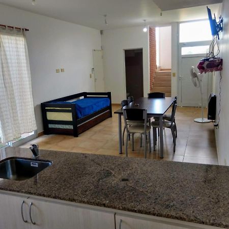 Alquileres Temporarios Villa María Habitación foto